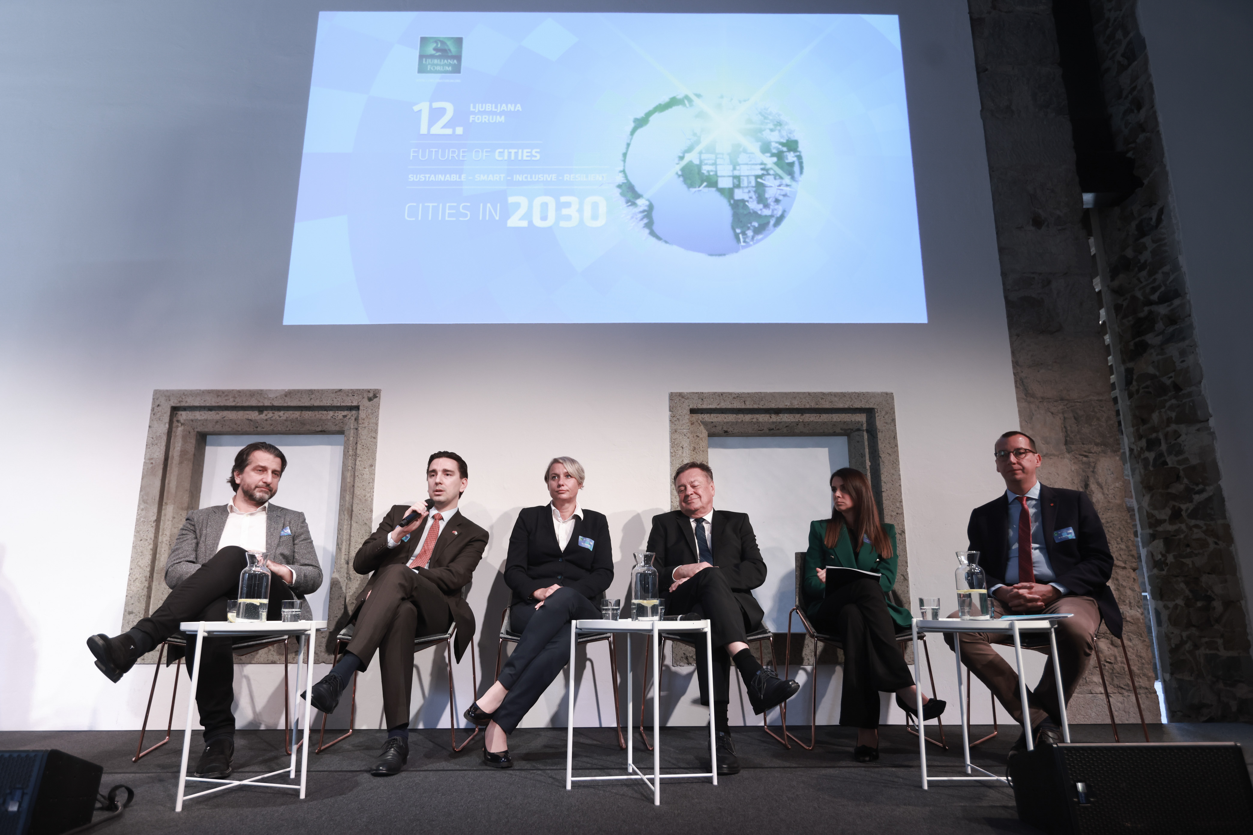 Read more about the article CITY MANAGER PARTICIPATED IN THE 12TH FORUM IN LJUBLJANA: SUSTAINABLE – SMART – INCLUSIVE – RESILIENT CITIES IN 2030